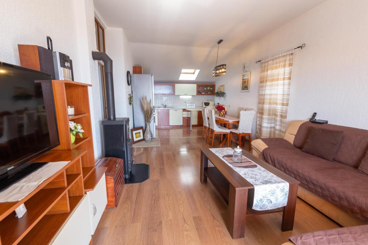 Apartman Mia Сень Екстер'єр фото