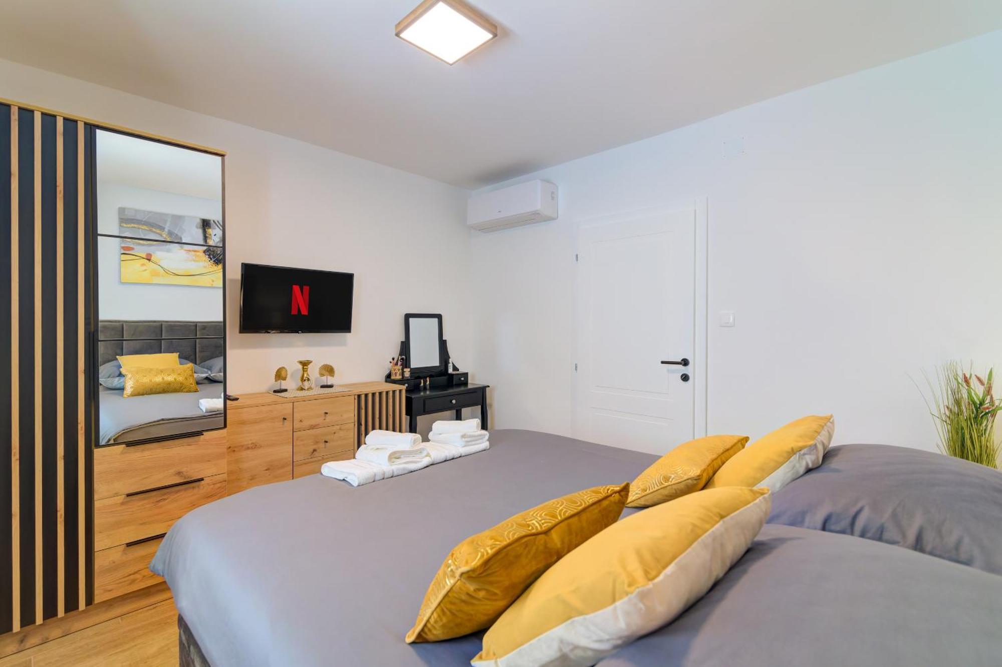 Apartman Mia Сень Екстер'єр фото